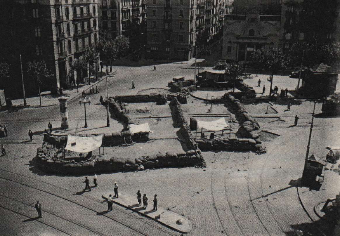 Barricade du 19 juillet à Barcelone le peuple contre les militaires insurgés