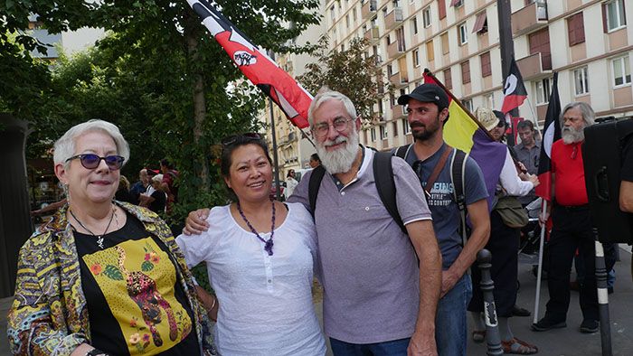 Yan et Richard, Vive l'Internationale amoureuses