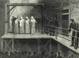 Le 11 novembre 1887, à Chicago, à 11h 30 dans la cour de la prison, exécution par pendaison des anarchistes August Spies, Albert Parsons, Adolph Fischer, George Engel.