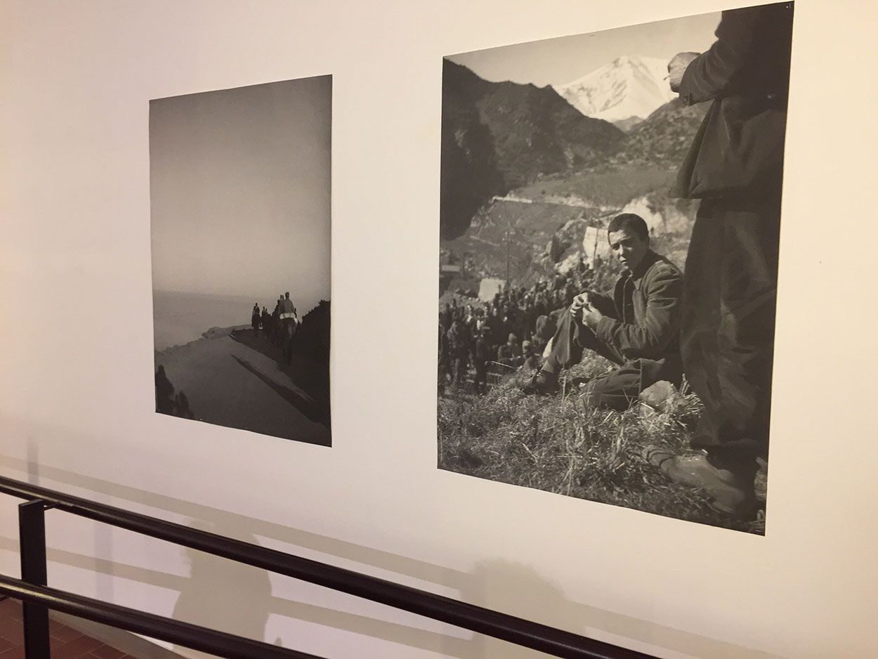 Les-2-bâches impressionnantes