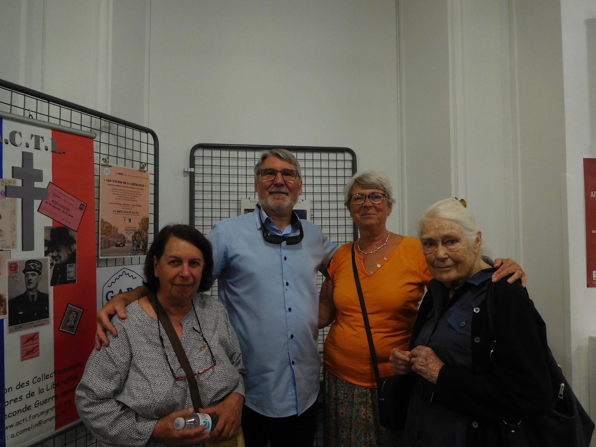 24 août 2019 exposition mairie du Ive avec Mar Y Luz Carino Lopez, Daniel Baudry, marie-José Cortes