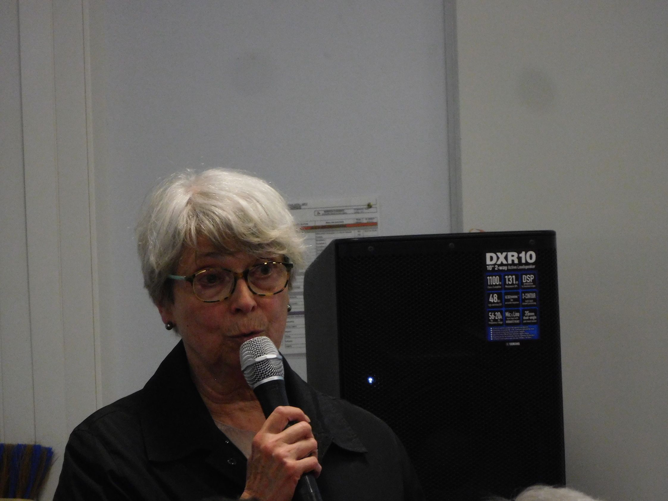 Devant les élèves et les officiels de Châteaudun 5 avril 2019