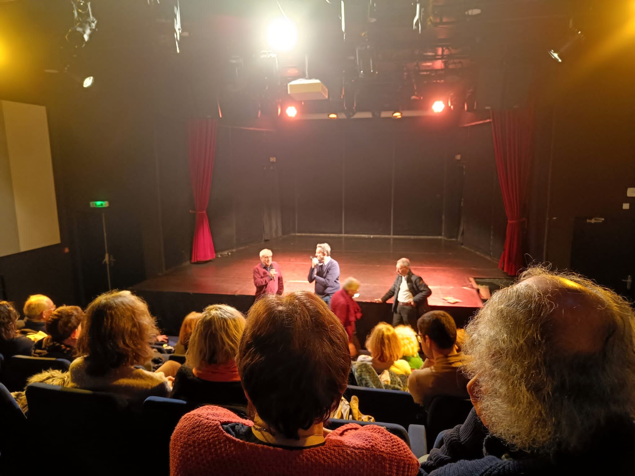 Présentation du film Estos Muros