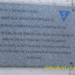 Plaque en l'honneur des antifascistes espagnols déportés