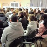 Des élèves attentifs