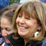 Catherine Vieu-Charier sourit au discours d'Amable sur le 33